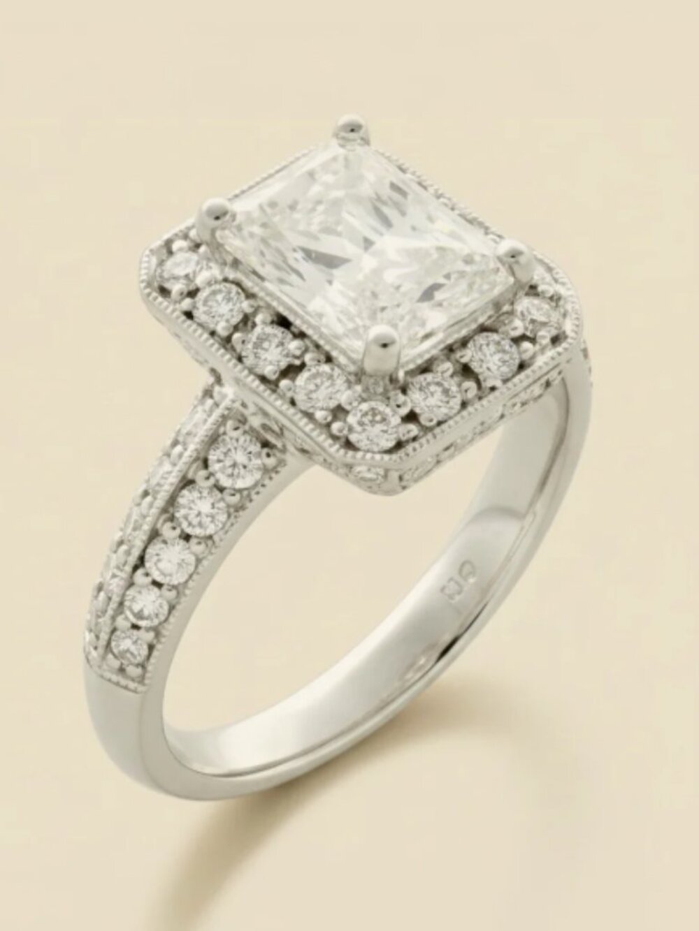 18K RADIANT Stunning Bridal Wedding Registry Engagement Heirloom Ring
